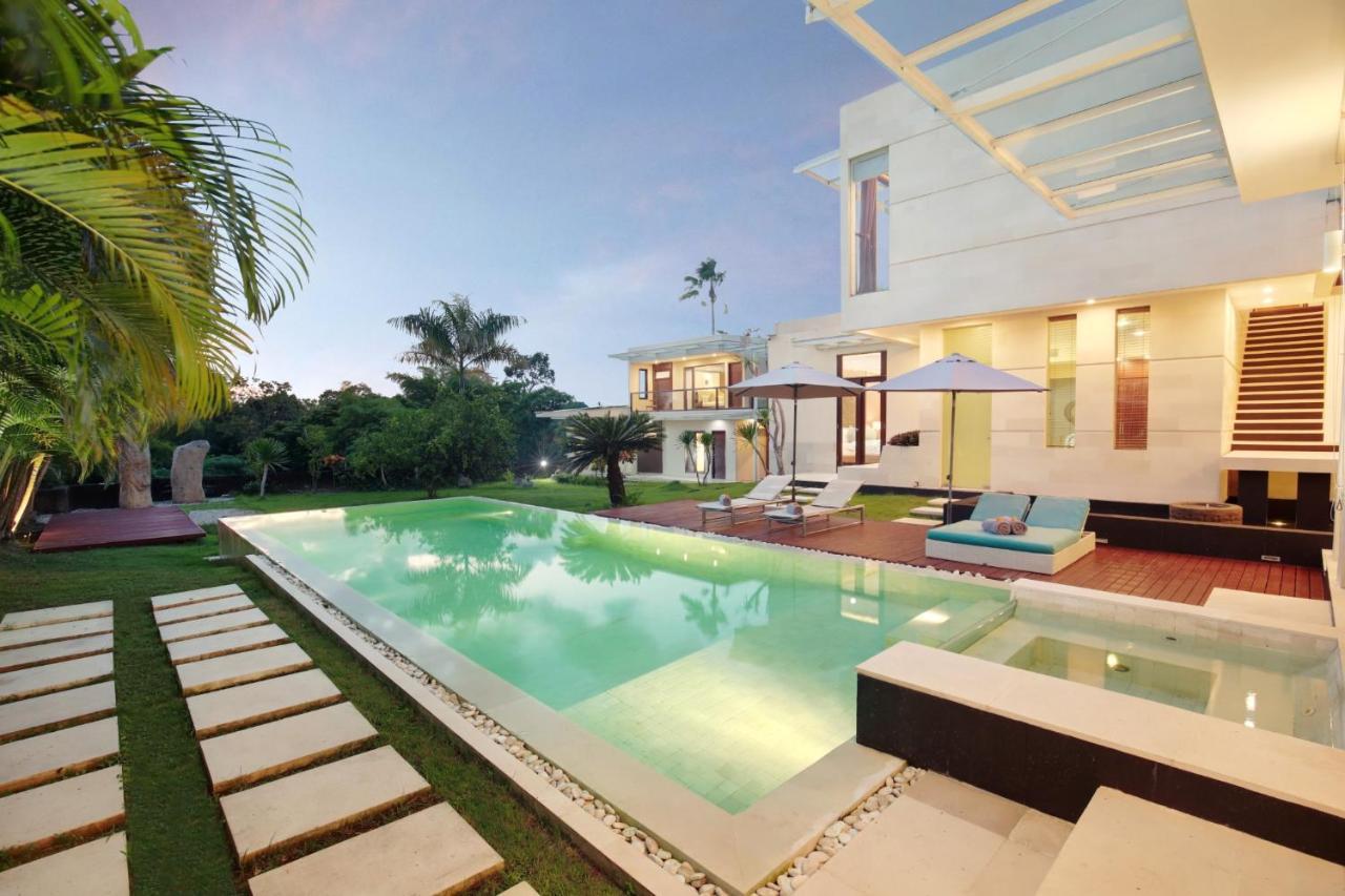 Nara Villa Canggu By Ini Vie Hospitality Exterior photo
