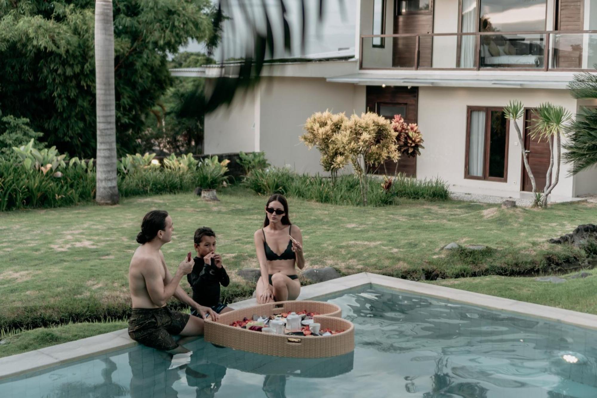 Nara Villa Canggu By Ini Vie Hospitality Exterior photo